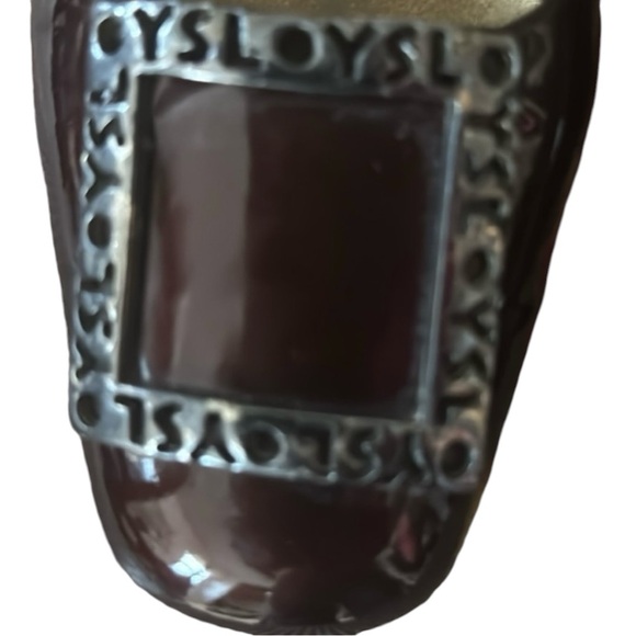 Yve Saint Laurent women's shoes

Size: 6.5 - Picture 2 of 8